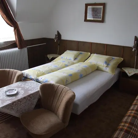 Revesz Vendeghaz Harkany