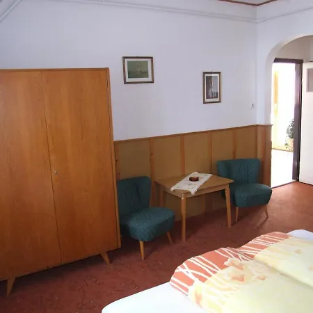 Revesz Vendeghaz Harkány