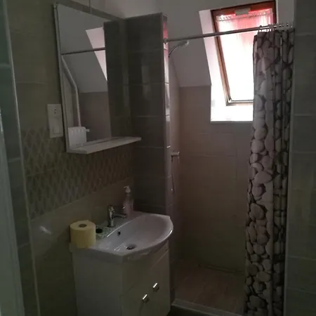 Revesz Vendeghaz Harkány