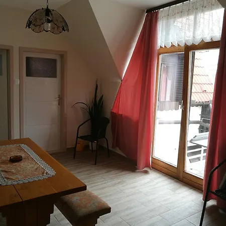 Guest house Revesz Vendeghaz 3*